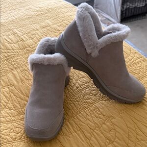 Skechers Women's Plush Lined Boots